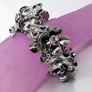 Silver and Crystal Stretch Flower Bracelet